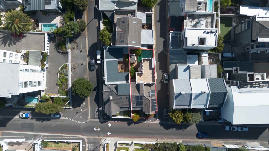 4 Bedroom Property for Sale in Bantry Bay Western Cape